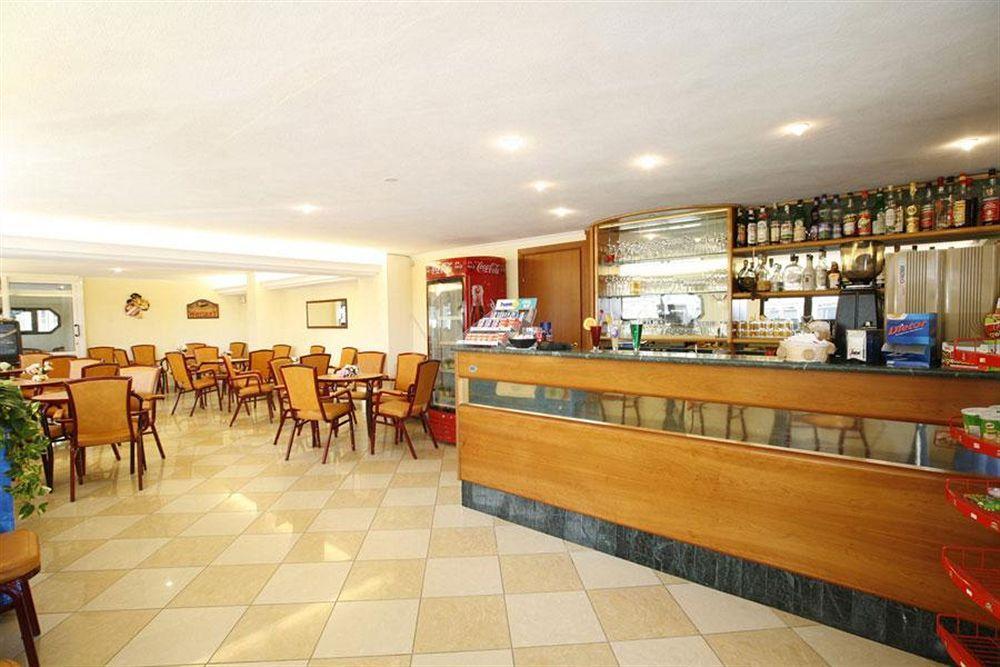 Hotel Teti ベラーリア・イジェア・マリーナ エクステリア 写真